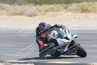 media/Sep-20-2025-Race Pace (Sat) [[d4e1b33f4d]]/Non Verified/Turn 10 Inside (1110am)/